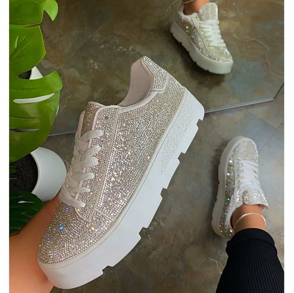 𝙇𝙖𝙨𝙩 𝙎𝙞𝙯 10 🎥Diamante Platform - WHITE - Picture 4 of 9